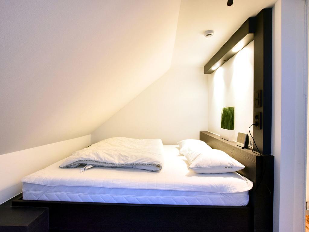 Modern And Cozy Studio In A Former Coach House โรแบร์วิลล์ ภายนอก รูปภาพ