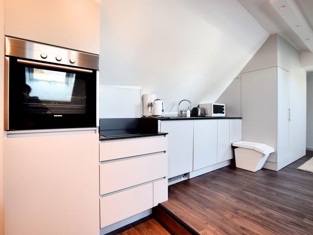 Modern And Cozy Studio In A Former Coach House โรแบร์วิลล์ ภายนอก รูปภาพ
